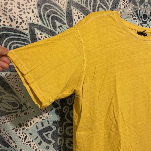 Yellow Volcom Shirt - Picture 5 of 6
